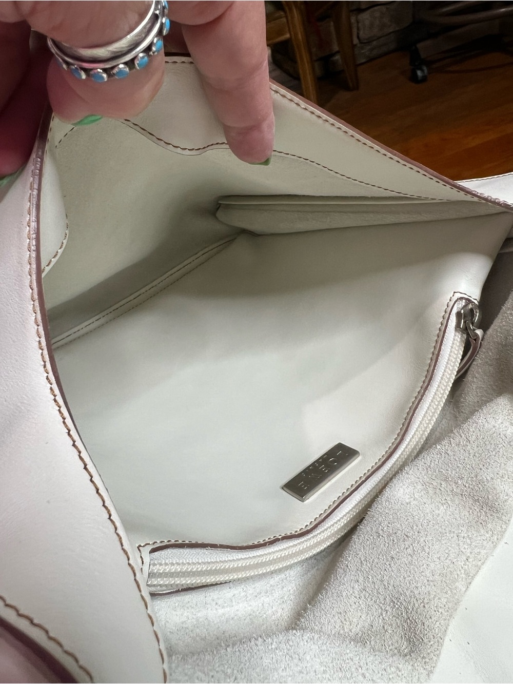 Authentic Vintage Loewe Madrid White Leather Shoulder Bag Made in Spain - Picture 11 of 17